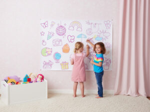 Rozā krāsojamais plakāts A2